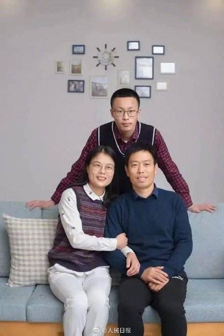 妈妈浙大读博成儿子学妹  母子双双上浙大!母亲全日制读博(图6)